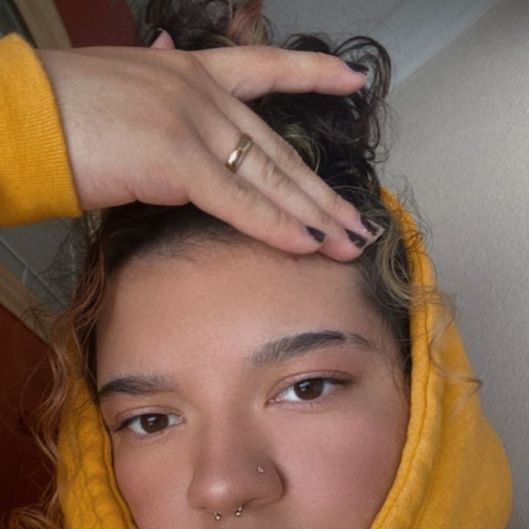 Nia24's picture 3 of 5