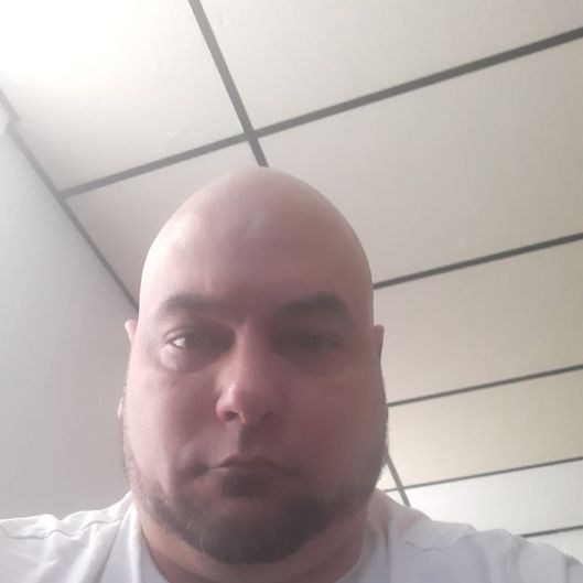 Rober12021978