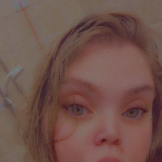 Lynnpoo22