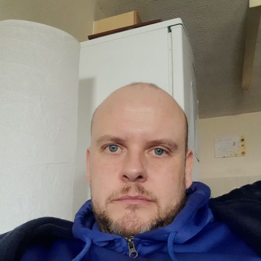 Gez83