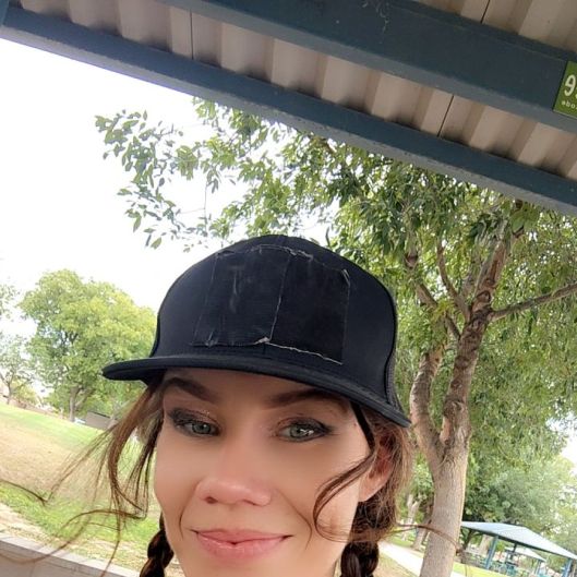 melsacuddlerroo