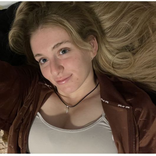 Cuddlemeblondie Picture