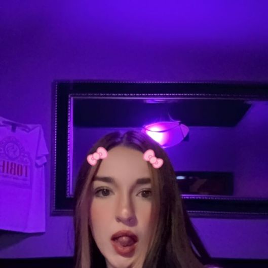 sarahmakaylaa's picture 3 of 4