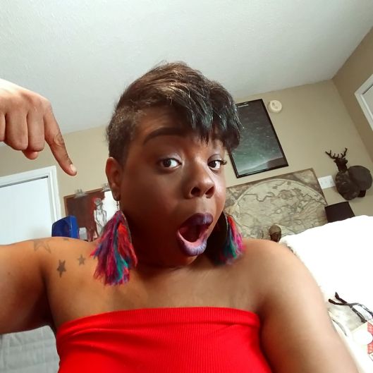Blaqdollhia40