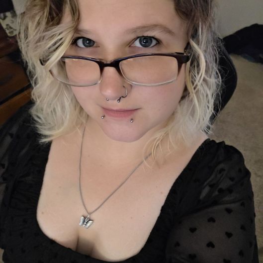 OneCuddlyWitch Picture