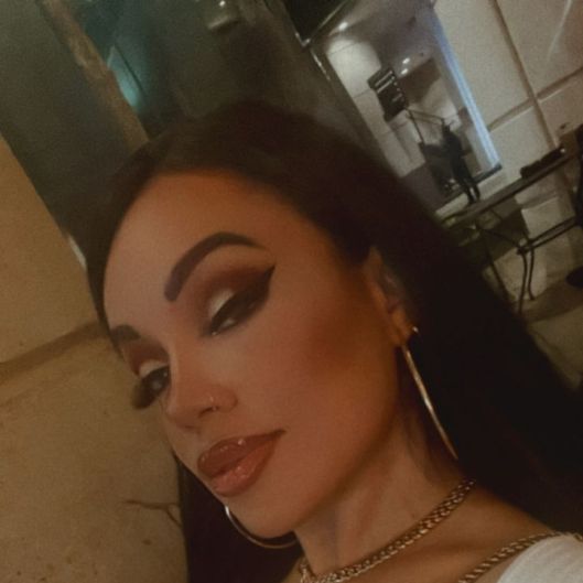 Deedeelove Picture