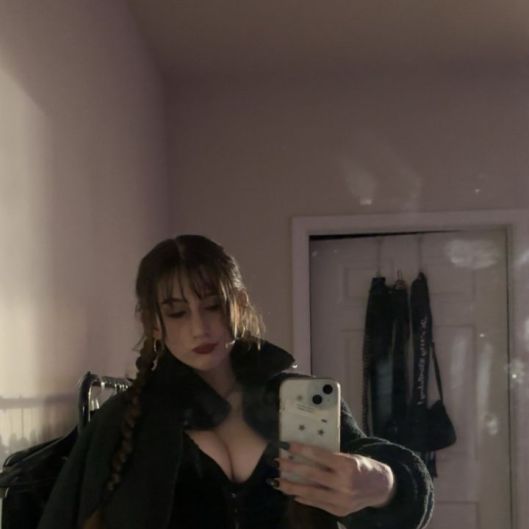 princessKennedy's picture 2 of 3