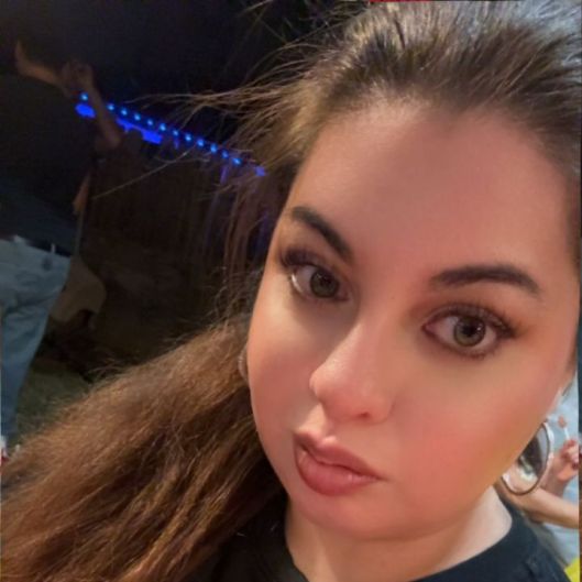 CurvyGirl Picture