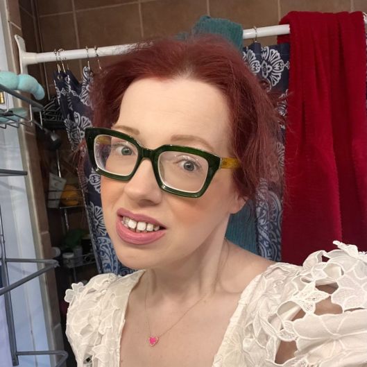 manicdreamgirl Picture
