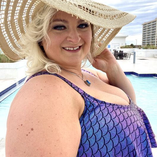 BBW4U2Cuddle's picture 3 of 14