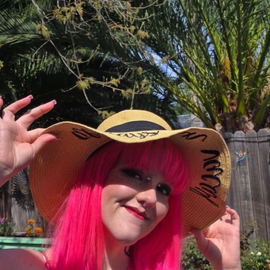 Strawberrycakee Picture