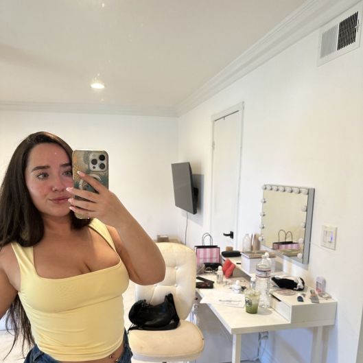 cuddlequeenVS Picture