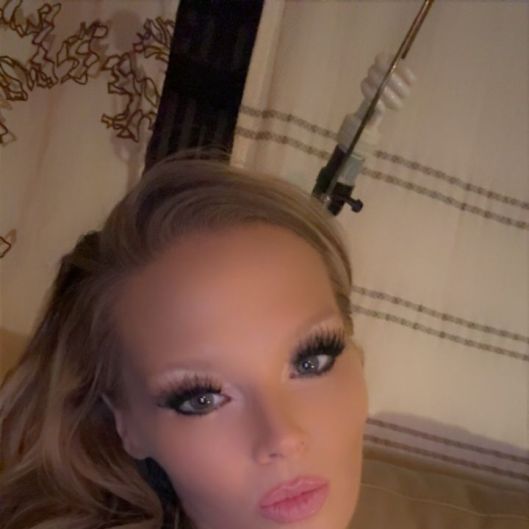cuddlemebuddy01