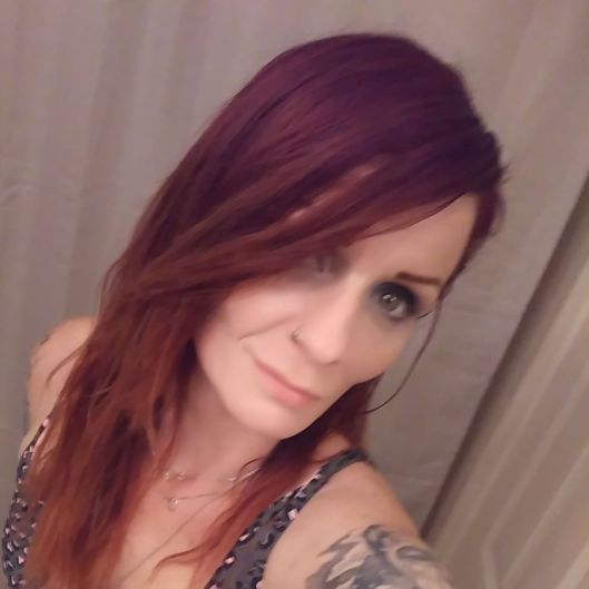 LilyRiot Picture