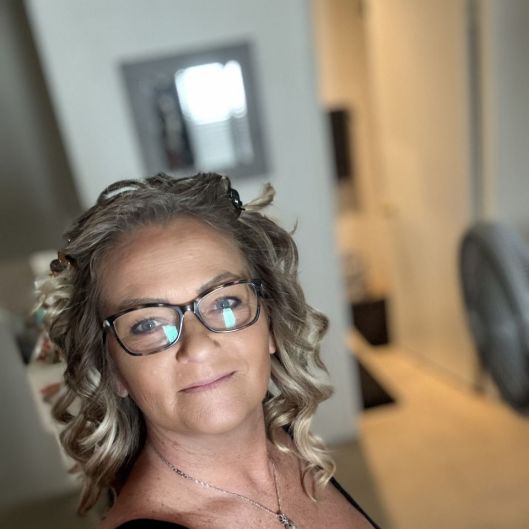 AnitaCuddle2022