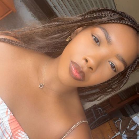 Lavishly_nessa Picture