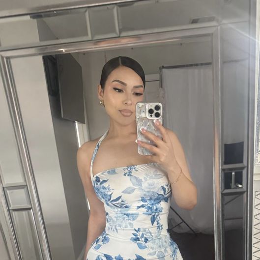 prettyyrose's picture 3 of 6
