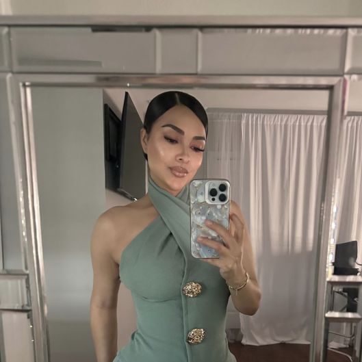 prettyyrose's picture 3 of 7