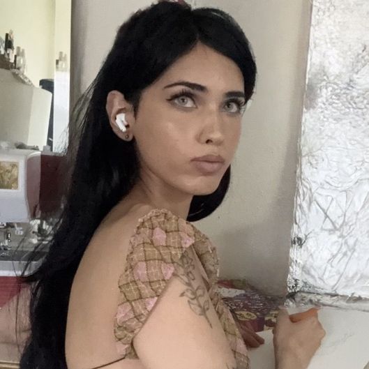 sahar00's picture 3 of 4
