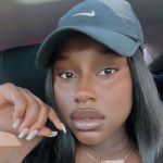 melaniee_