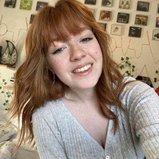 redhead_cuddler Picture
