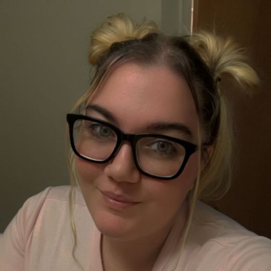 missleslie94 Picture