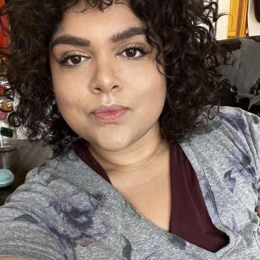 aprilmay Picture