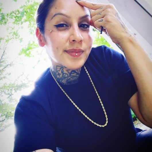 LatinCuddlezXoX's picture 2 of 4
