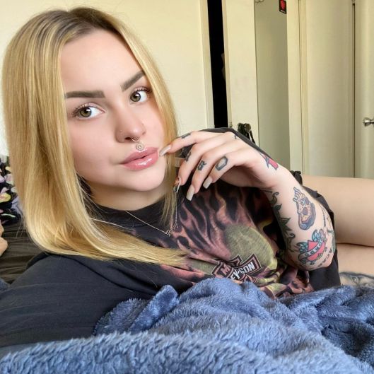 teenylilyogini