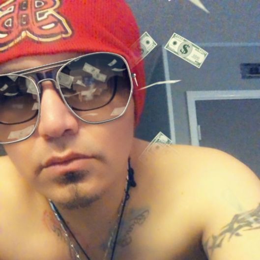 JohnnyBoii39's picture 3 of 3