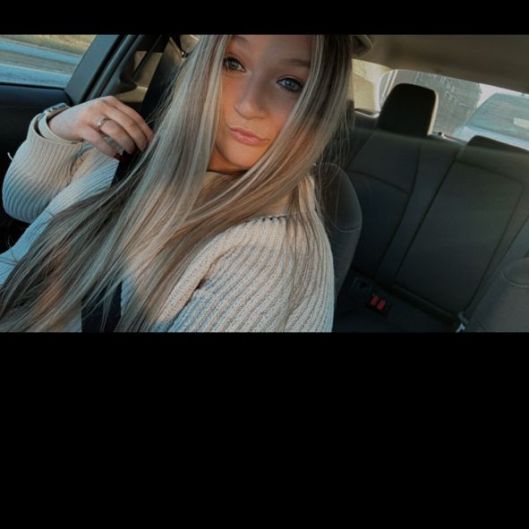 elizabethh_'s picture 3 of 6