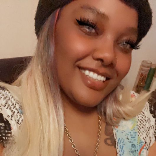 PrettyVixen17's picture 8 of 11