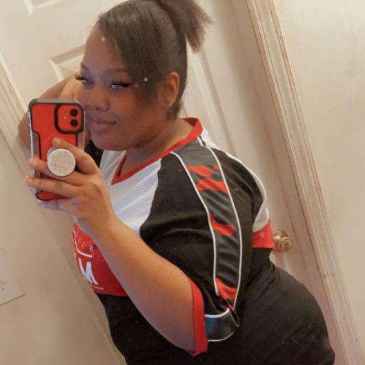 PrettyVixen17's picture 2 of 11