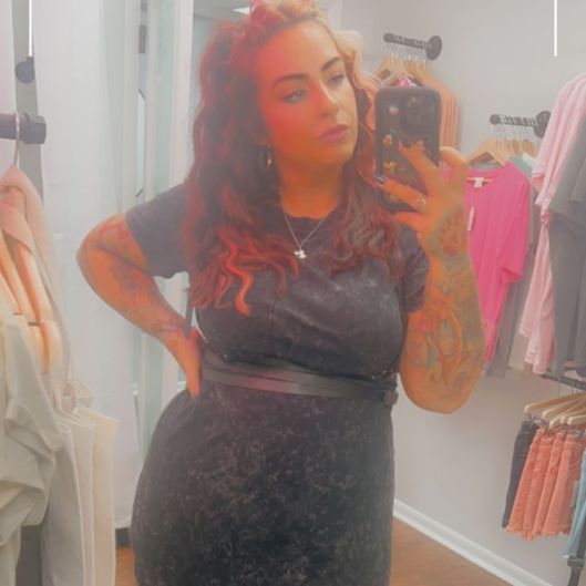 inked_and_curvy's picture 2 of 9