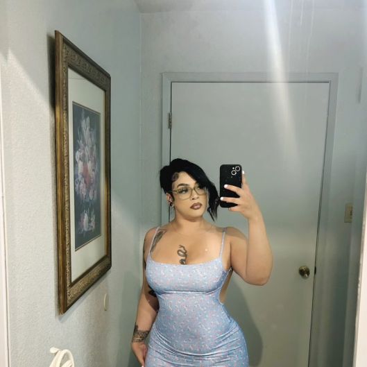 cuddleQT3's picture 3 of 4