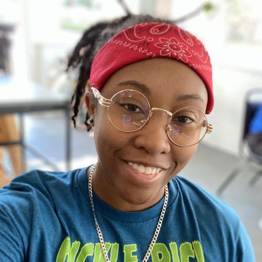 Professional Cuddler in Alexandria (City), Virginia, US | Zoraya