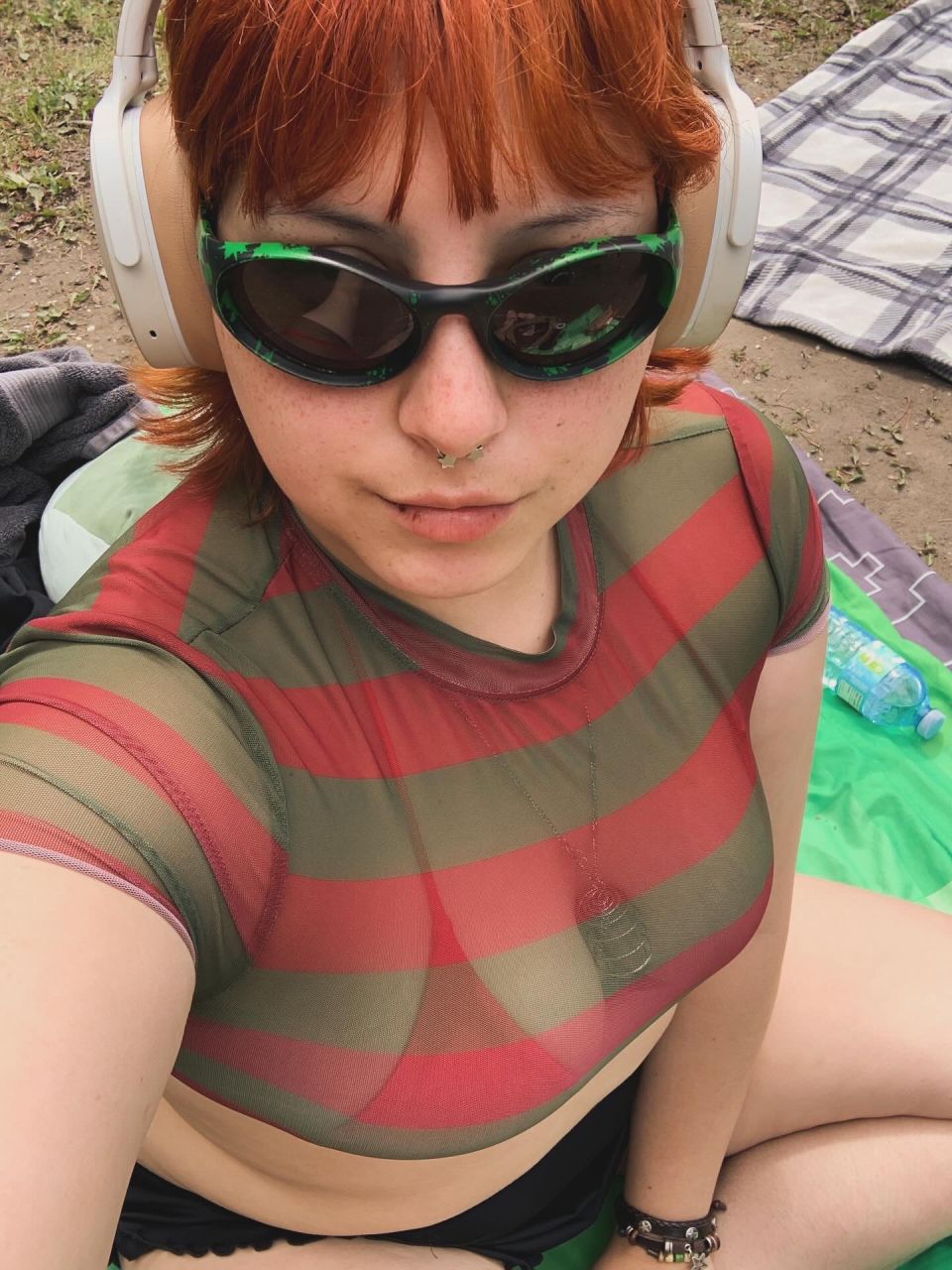 Velvetguillotie's picture 2 of 4