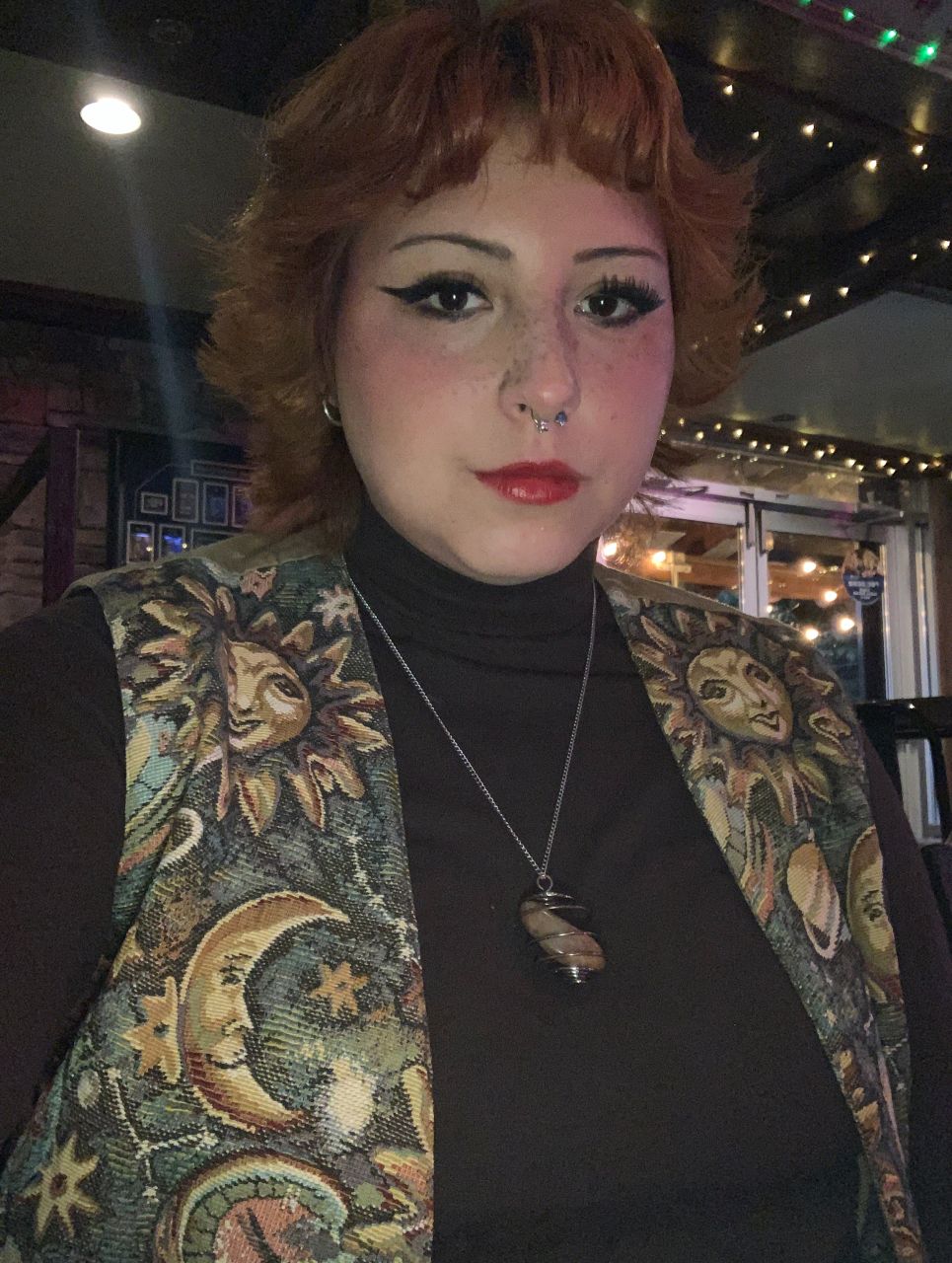 Velvetguillotie's picture 3 of 4