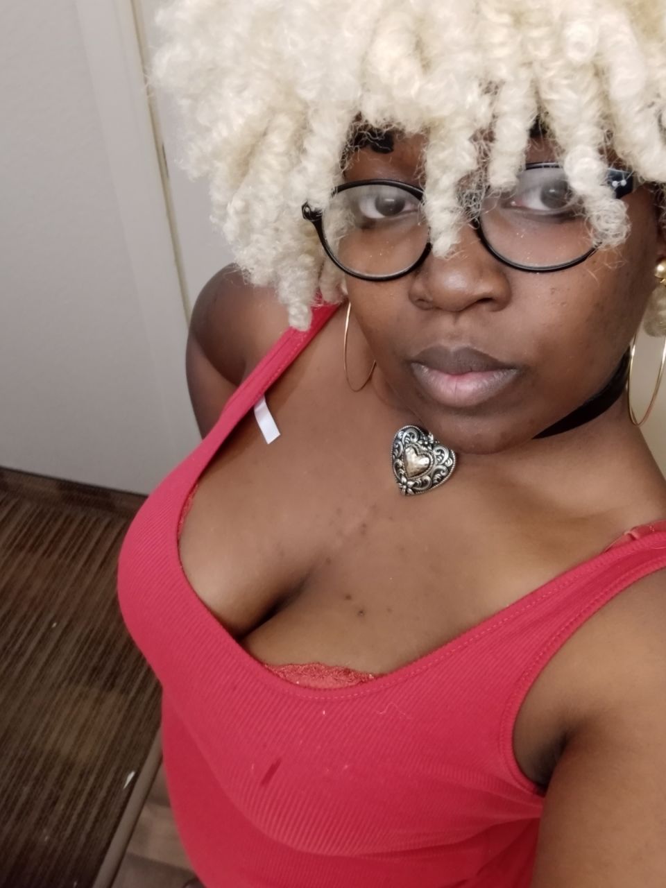 Professional Cuddler in Chicago, Illinois, US | Lyn98