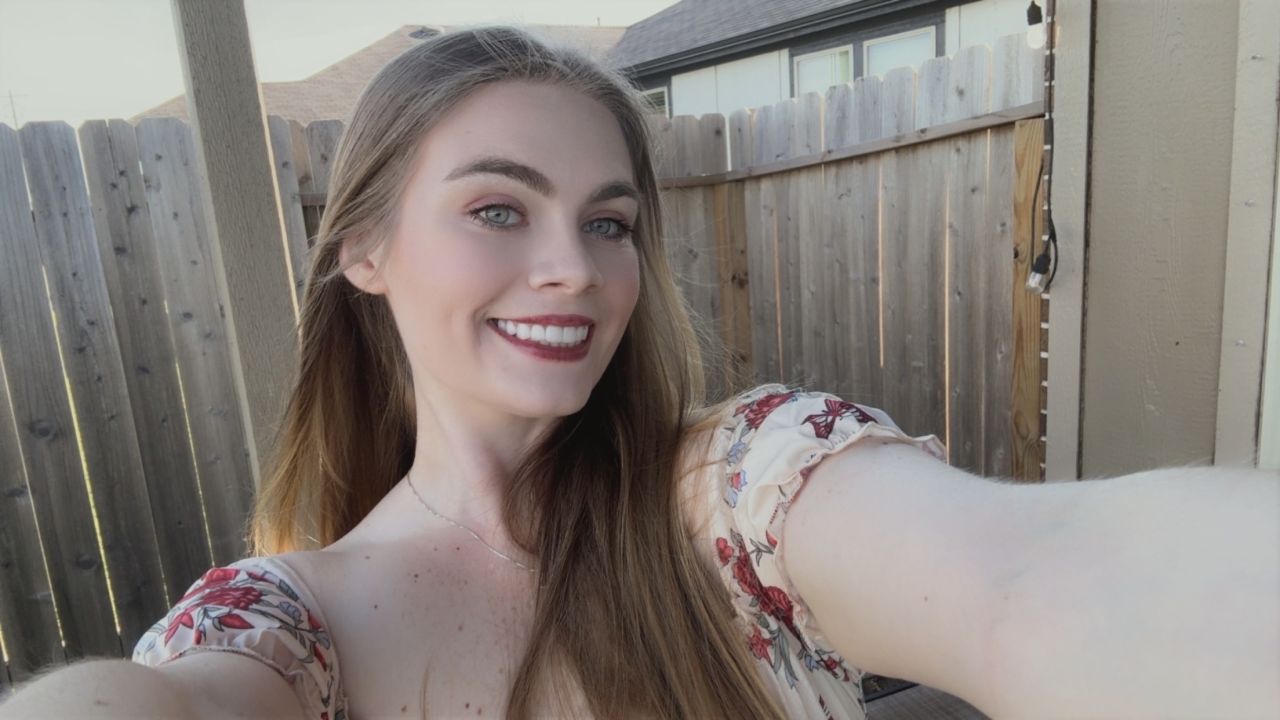 CuddleBug_Bri's picture 3 of 3
