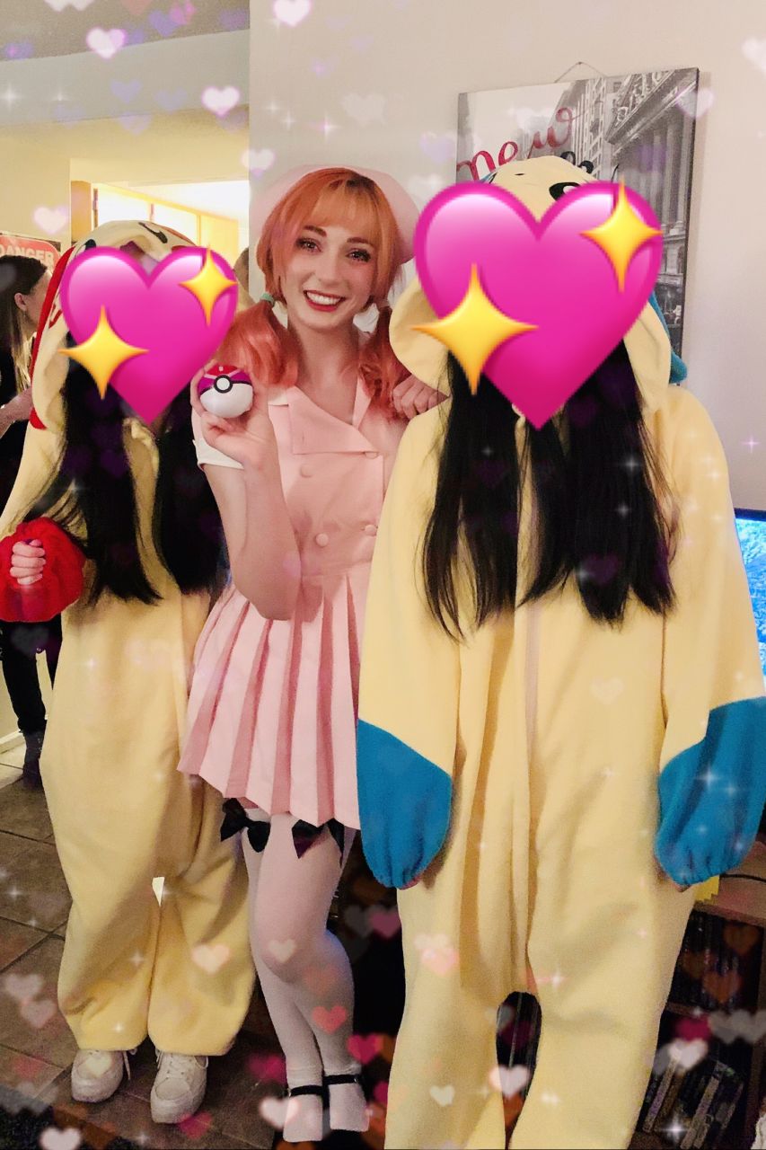 LittleEmiChan's picture 3 of 4