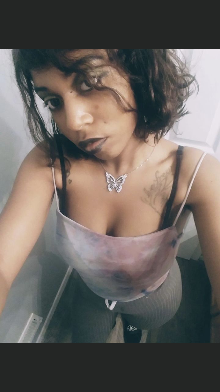 Prettybaddie25's picture 10 of 13