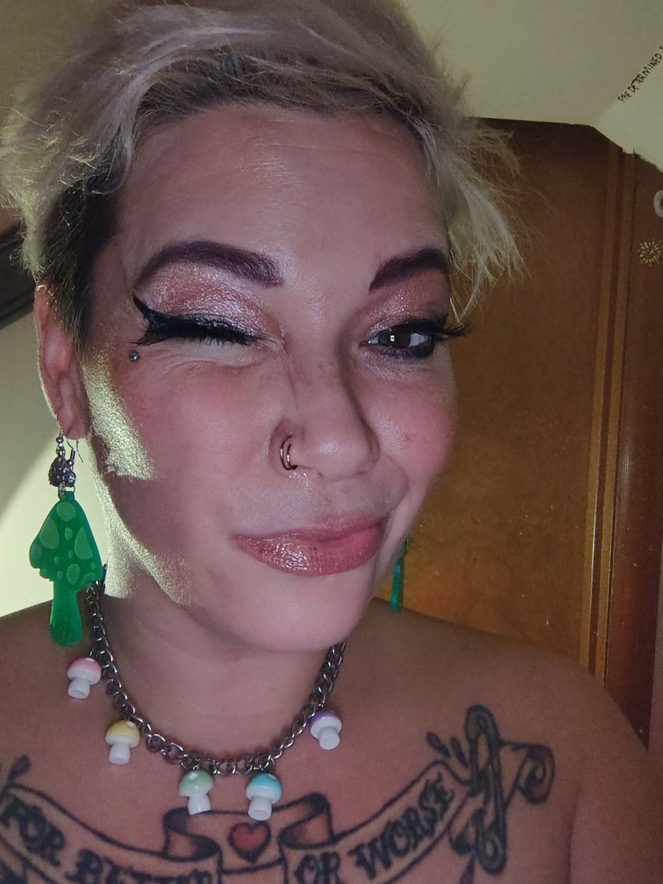 TheBabeWest's picture 4 of 10