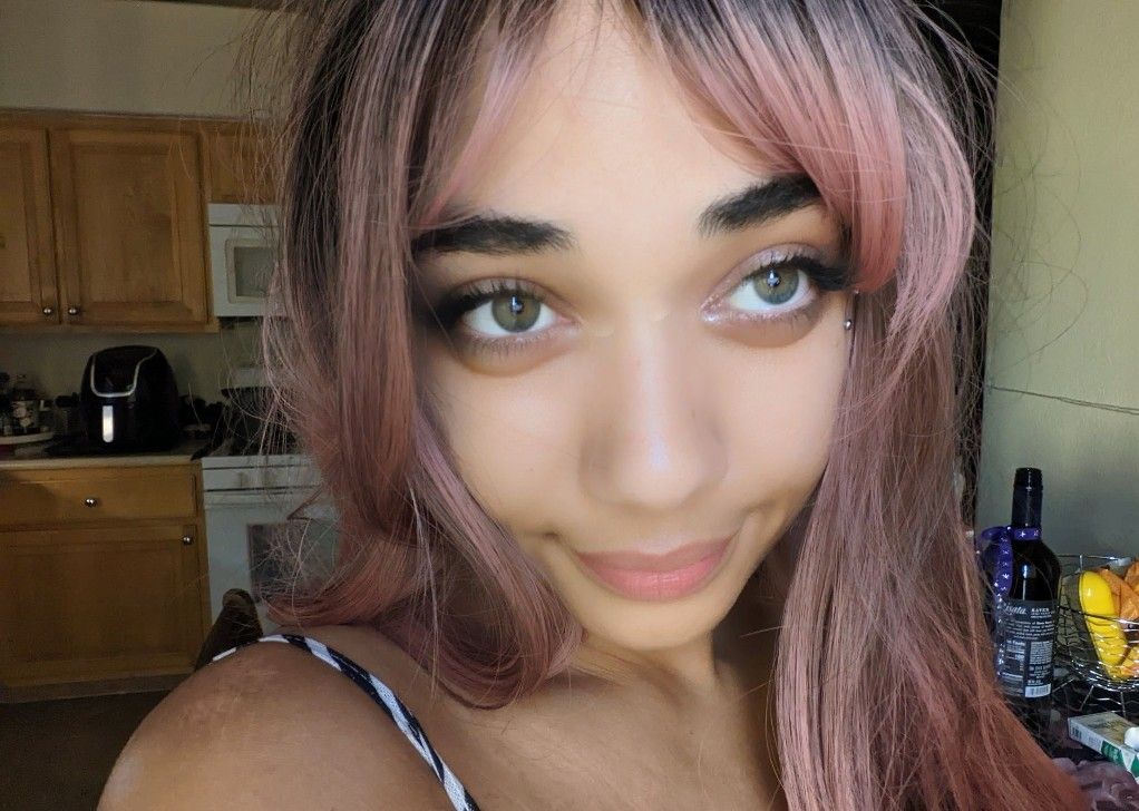 Seraispink's picture 2 of 4