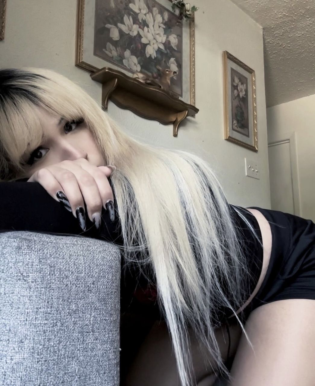 cuddleswithmiaa's picture 4 of 4