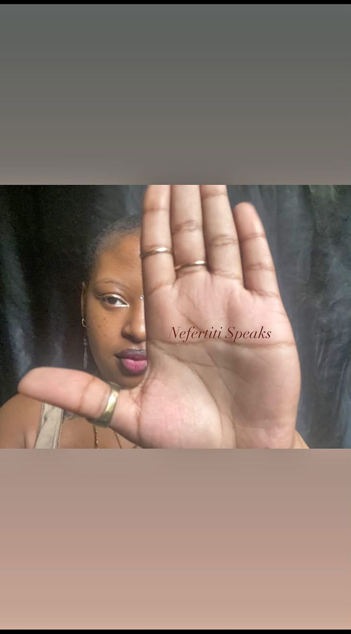 NefertitiCuddle's picture 6 of 6