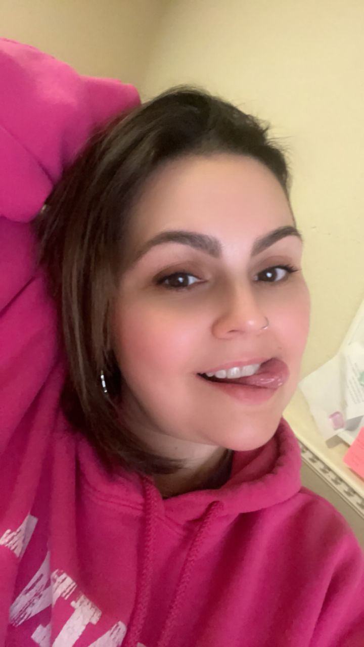 Professional Cuddler in Conroe, Texas, US AmberStar
