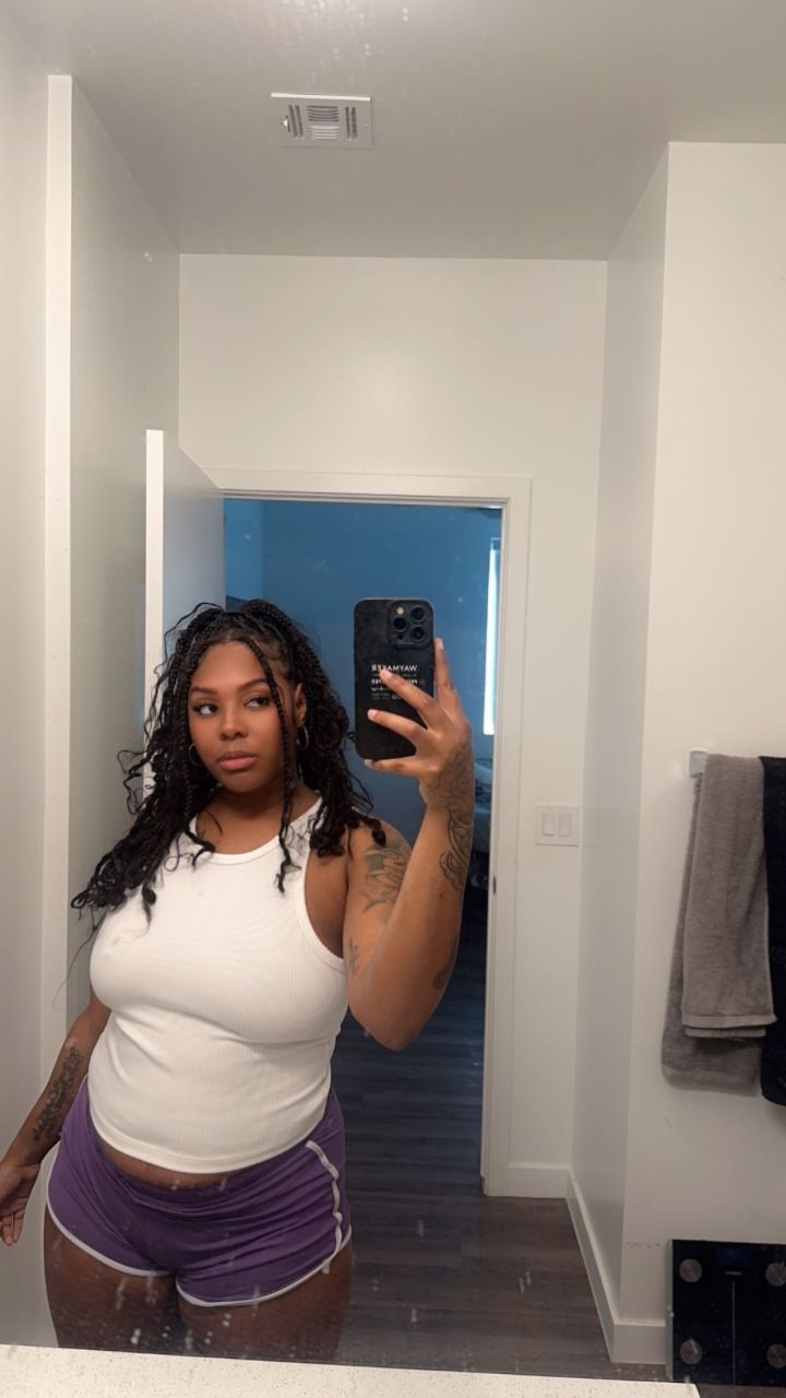 DutchessDelly's picture 4 of 7