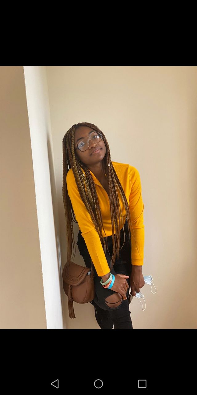 Queenzy17's picture 2 of 5