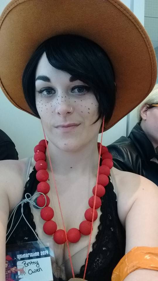 AmandaTheJedi's picture 2 of 3